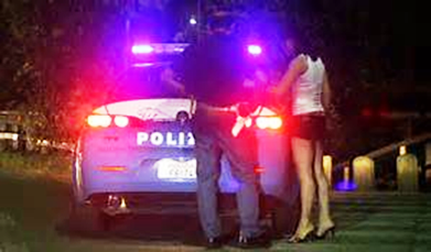polstrada-prostituta.png