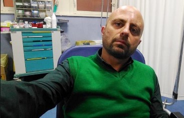 luca-abete-aggredito-a-caserta-in-ospedale-l-inviato-di-striscia.jpg