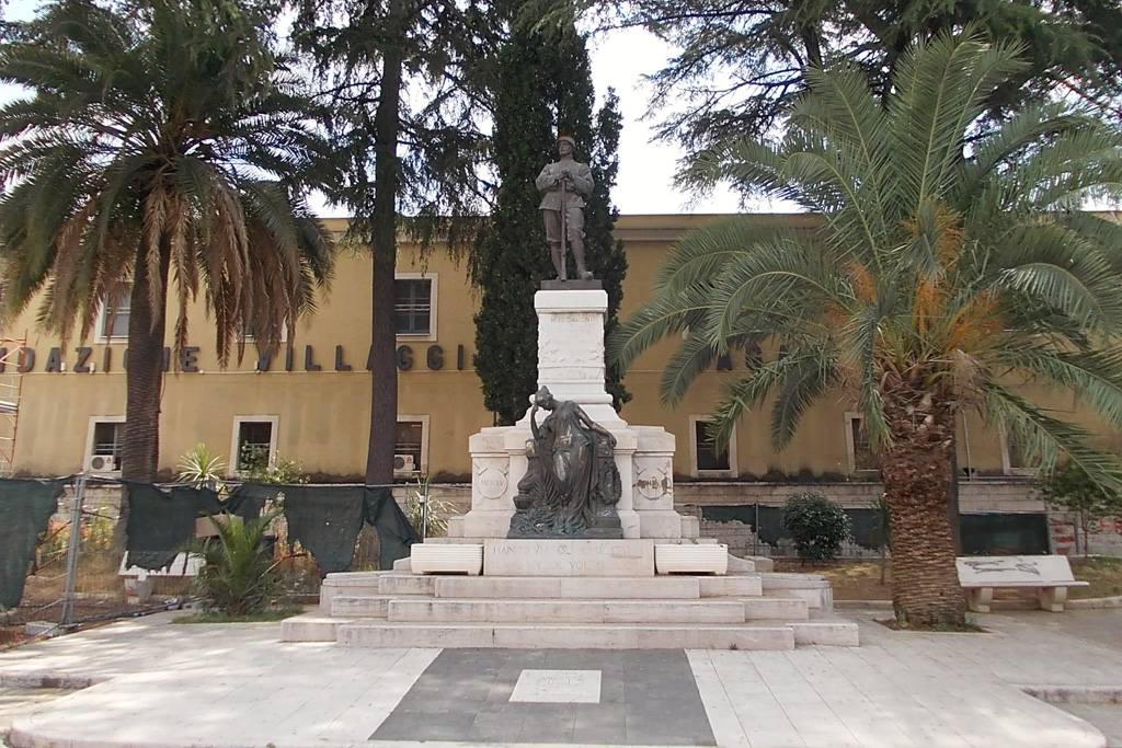 Monumento al Milite Ignoto di Maddaloni