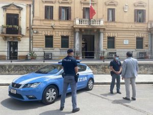 polizia-ospedale.jpg