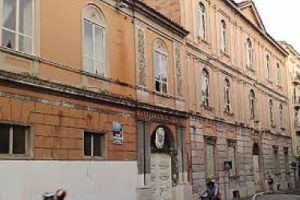 scuola-giannone-1.jpg