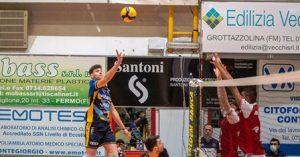 Simone-Starace-3_1.jpg