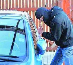furto-auto.jpg